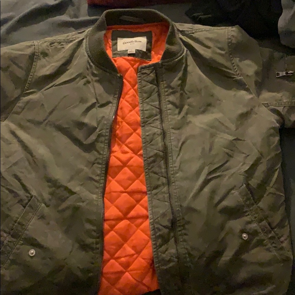 Bomber jacket green
